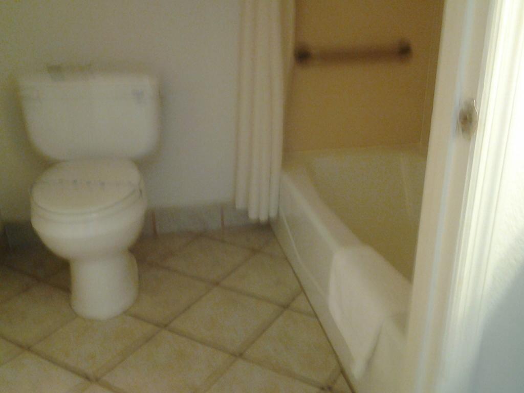 Budget Inn Tulare Chambre photo